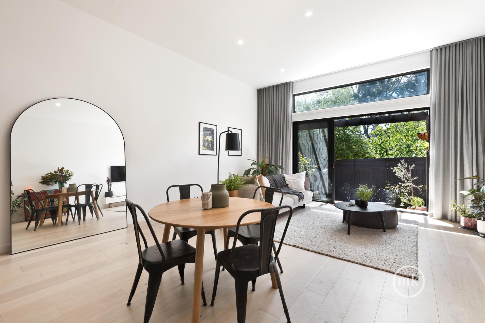 UNIT 7 202 MOUNTAIN VIEW RD, Briar Hill, North Melbourne, 0房, 0浴, Townhouse