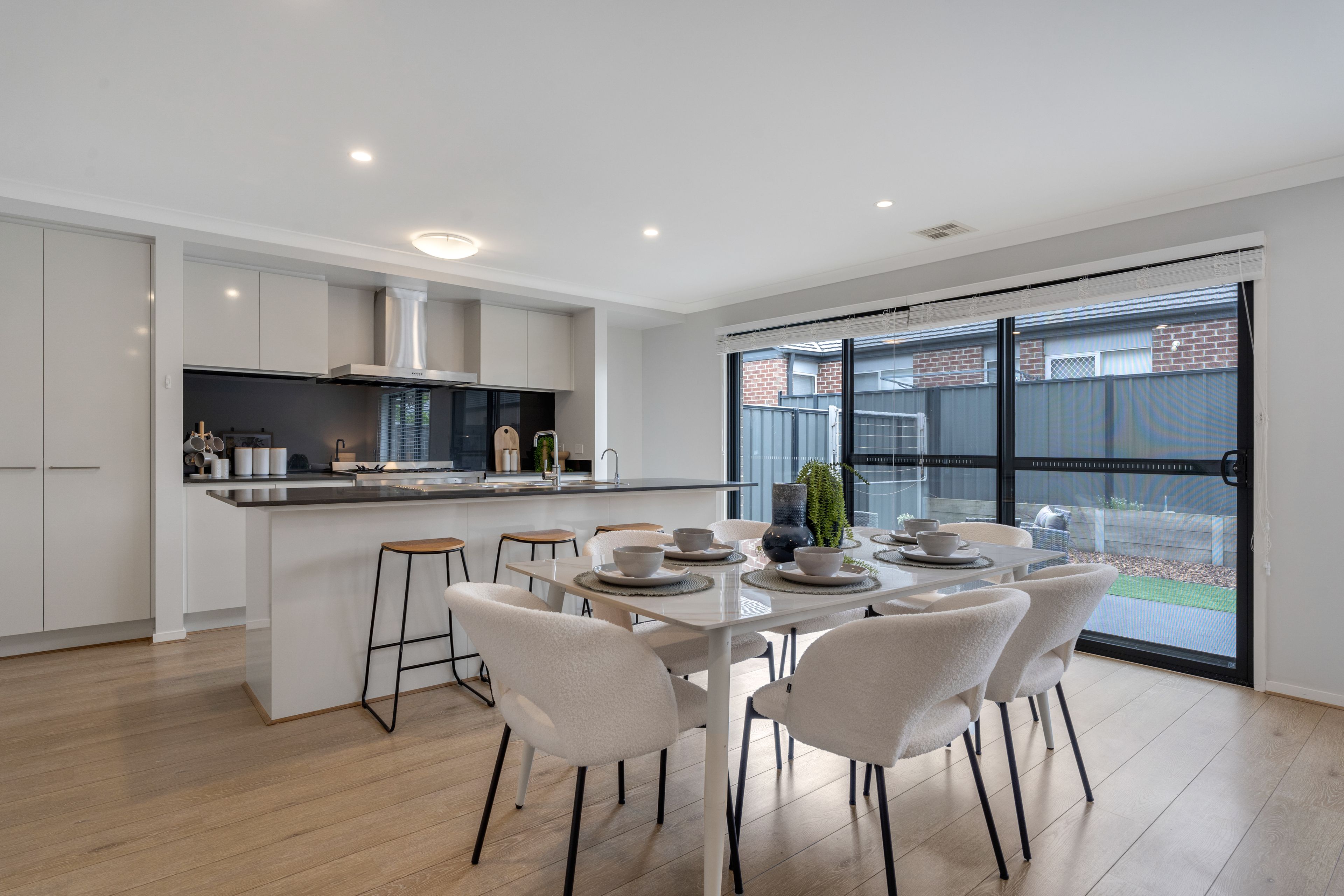 10 DELTA DR, CRAIGIEBURN VIC 3064, 0 Bedrooms, 0 Bathrooms, Townhouse