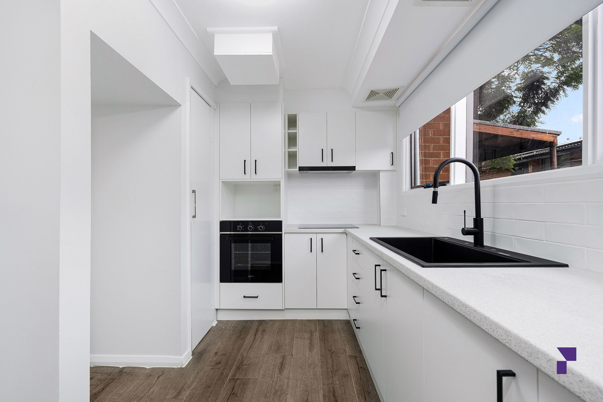 UNIT 13 8A CHISWICK RD, Greenacre, South Western Suburbs, 0 ਕਮਰੇ, 0 ਬਾਥਰੂਮ, Townhouse