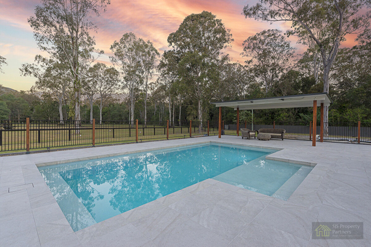 131-143 PALOMINO RD, Tamborine, Gold Coast, 0 rūma, 0 rūma horoi, House