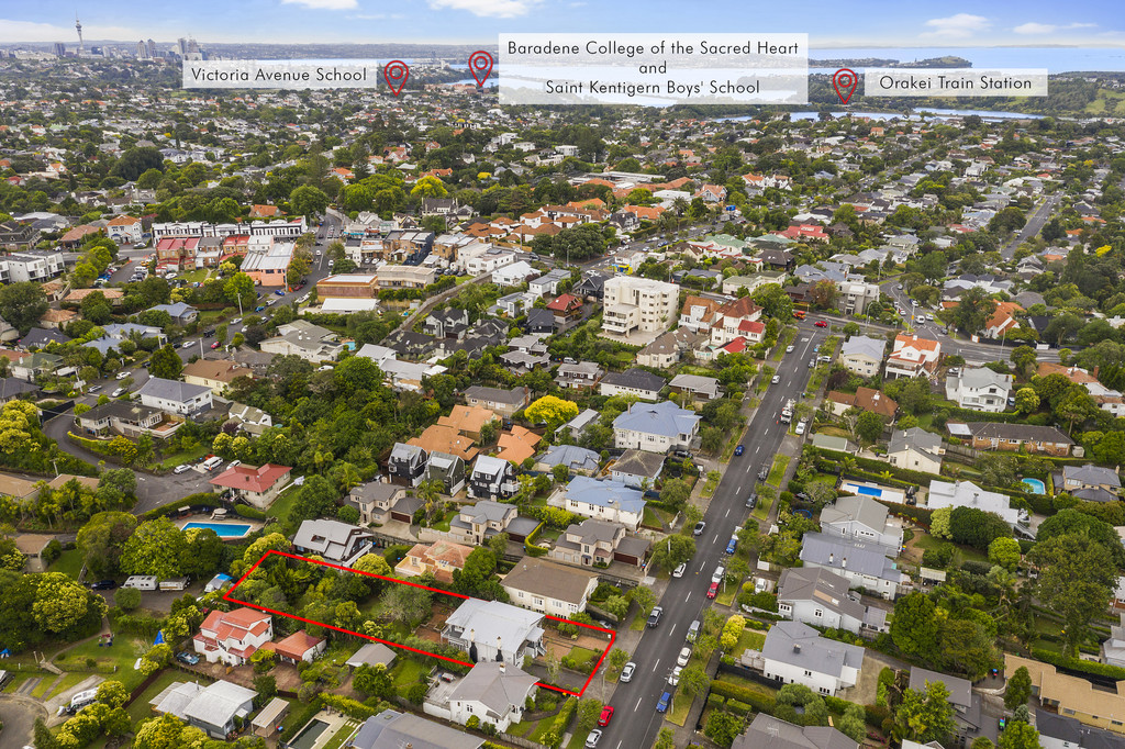 Residential  Mixed Housing Urban Zone