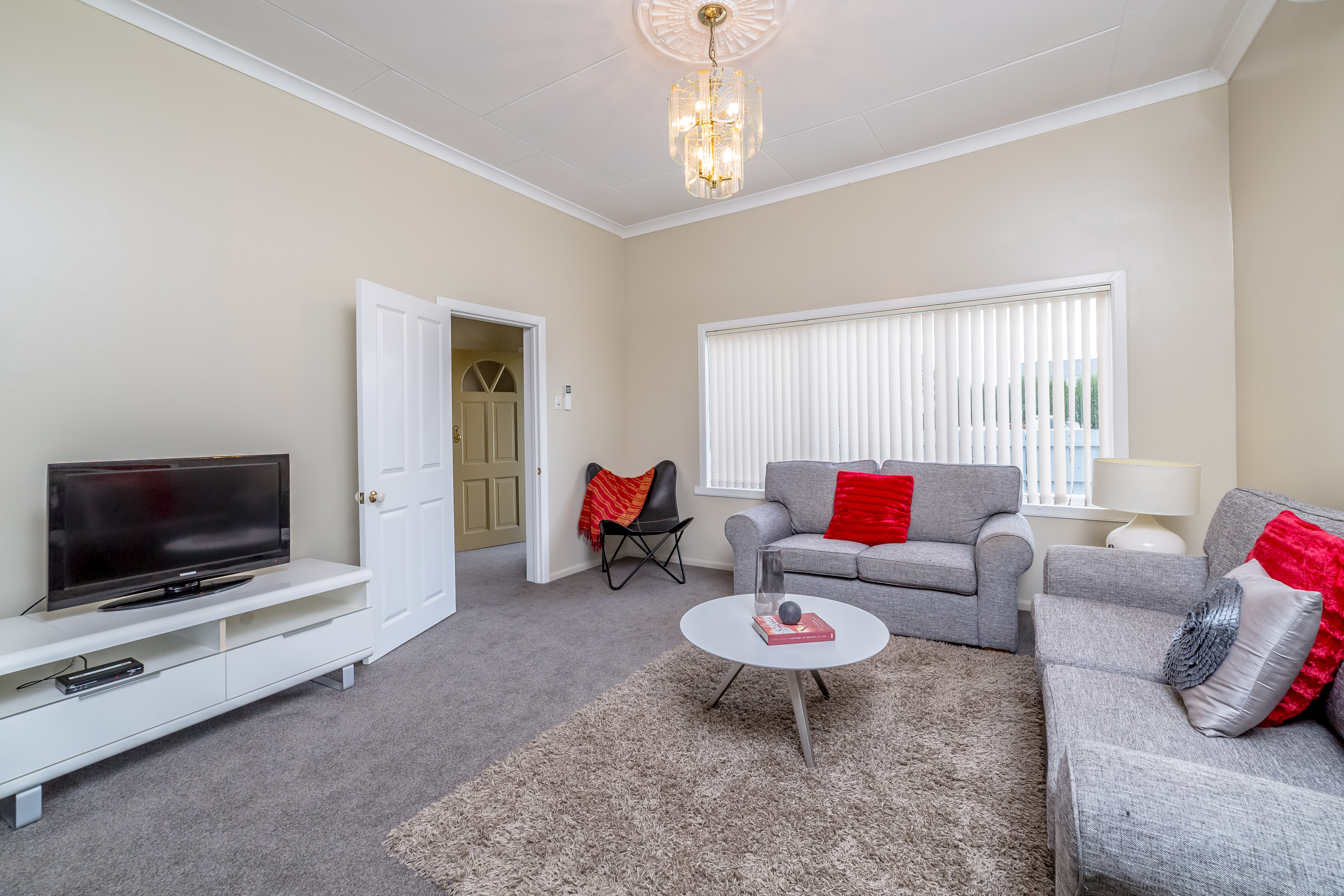 102 Fox Street, Featherston, South Wairarapa, 3 ਕਮਰੇ, 0 ਬਾਥਰੂਮ