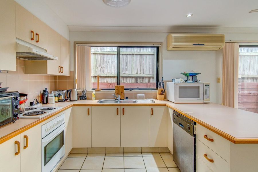 EIGHT GEOFF WOLTER 8 GEOFF WOLTER DR WEST, Molendinar, Gold Coast, 0 غرف, 0 حمامات, House