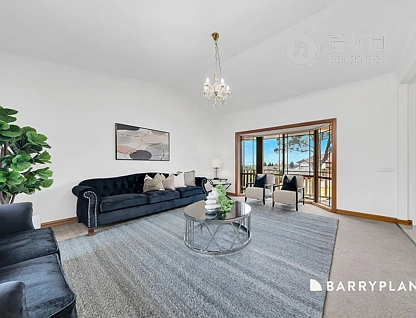 10 EGERTON GR, EPPING VIC 3076, 6部屋, 2バスルーム, House