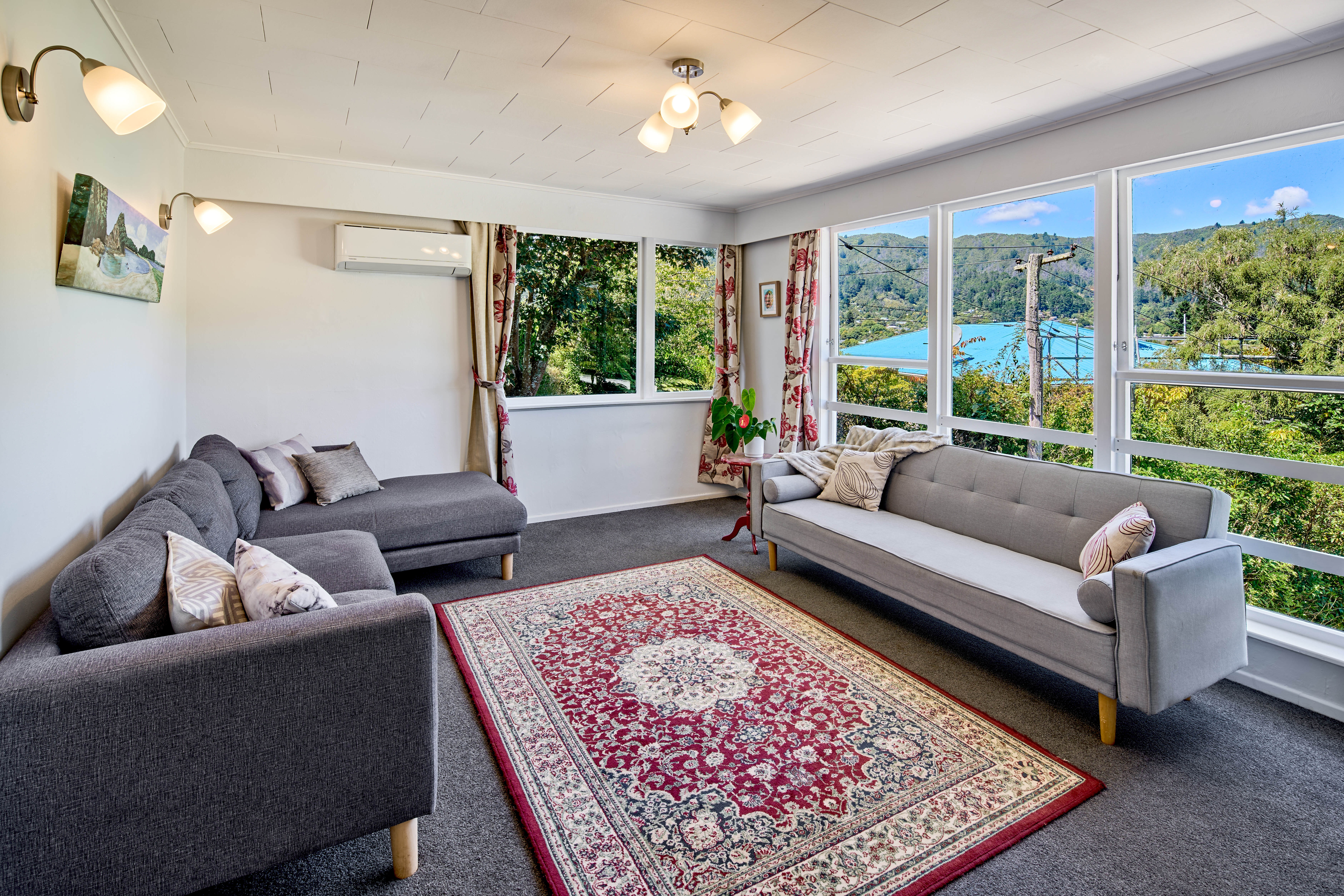 22 Rintoul Grove, Stokes Valley