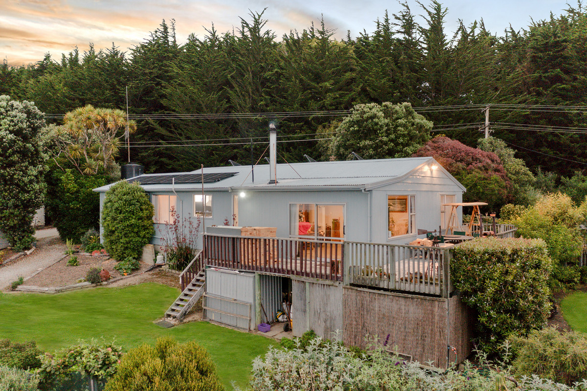 156 Shag Point Road, Palmerston, Waitaki, 4 Bedrooms, 2 Bathrooms, House