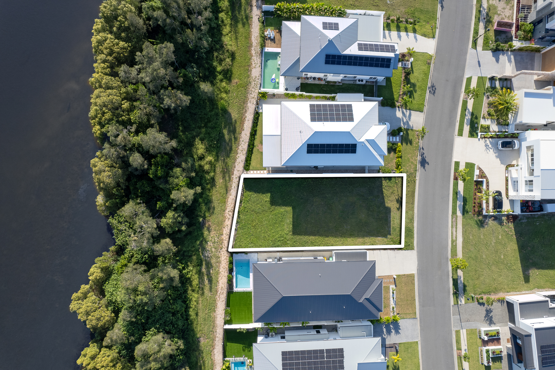 73 LAKE SERENITY BVD, HELENSVALE QLD 4212, 0 Bedrooms, 0 Bathrooms, Section