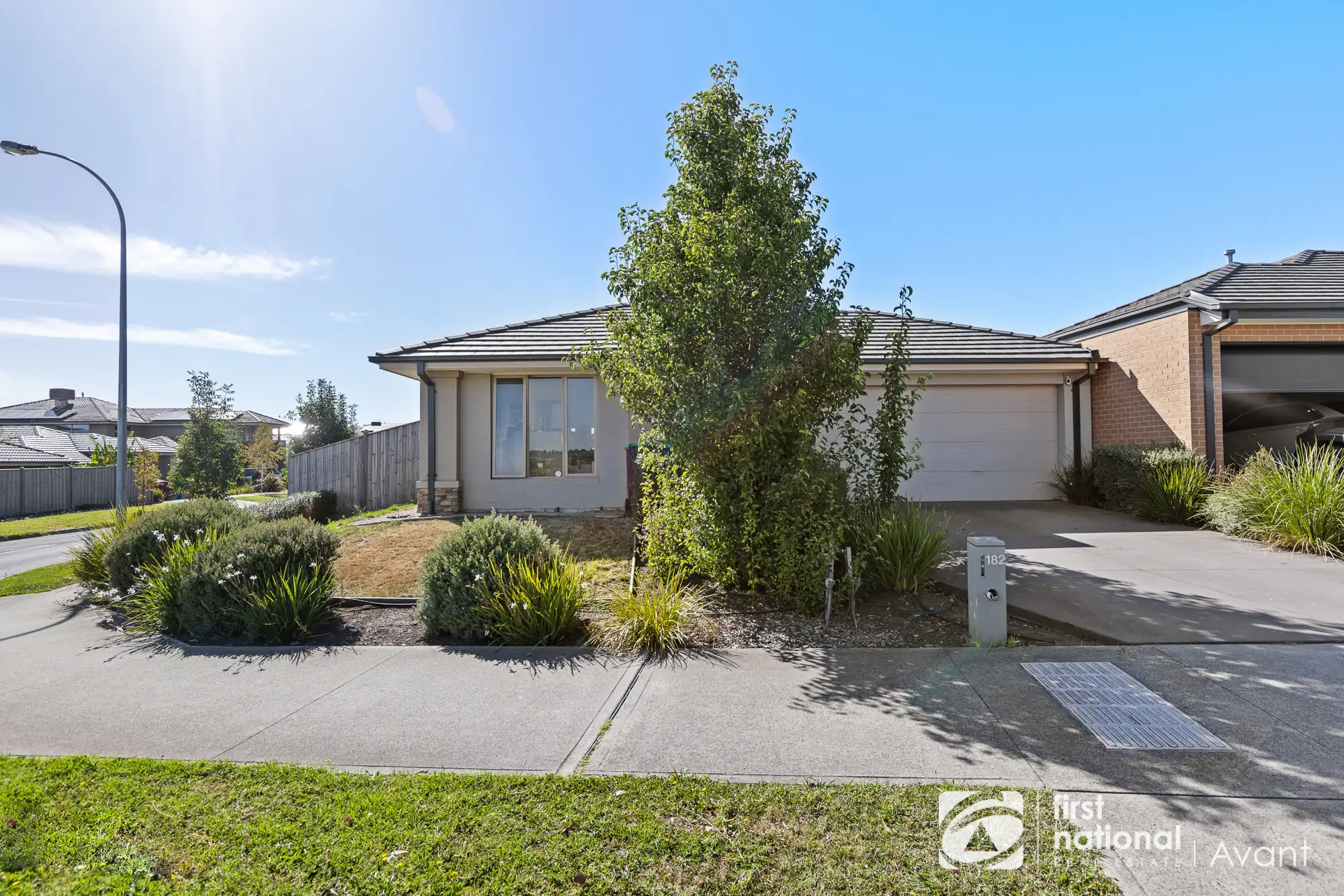 182 WHEELERS PARK DR, Cranbourne North, South East Melbourne, 0房, 0浴, House