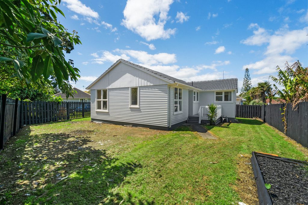 Residential  Mixed Housing Suburban Zone