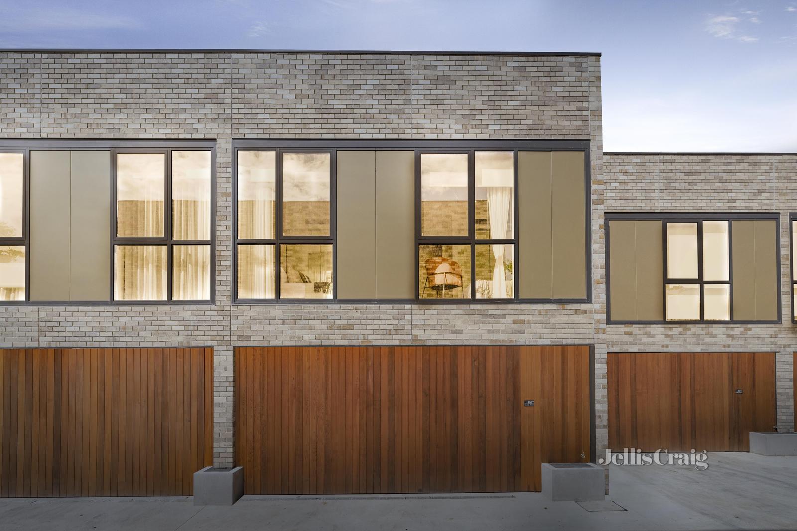 UNIT 10 17 CEDRIC ST, Ivanhoe East, North Melbourne, 0房, 0浴, Townhouse