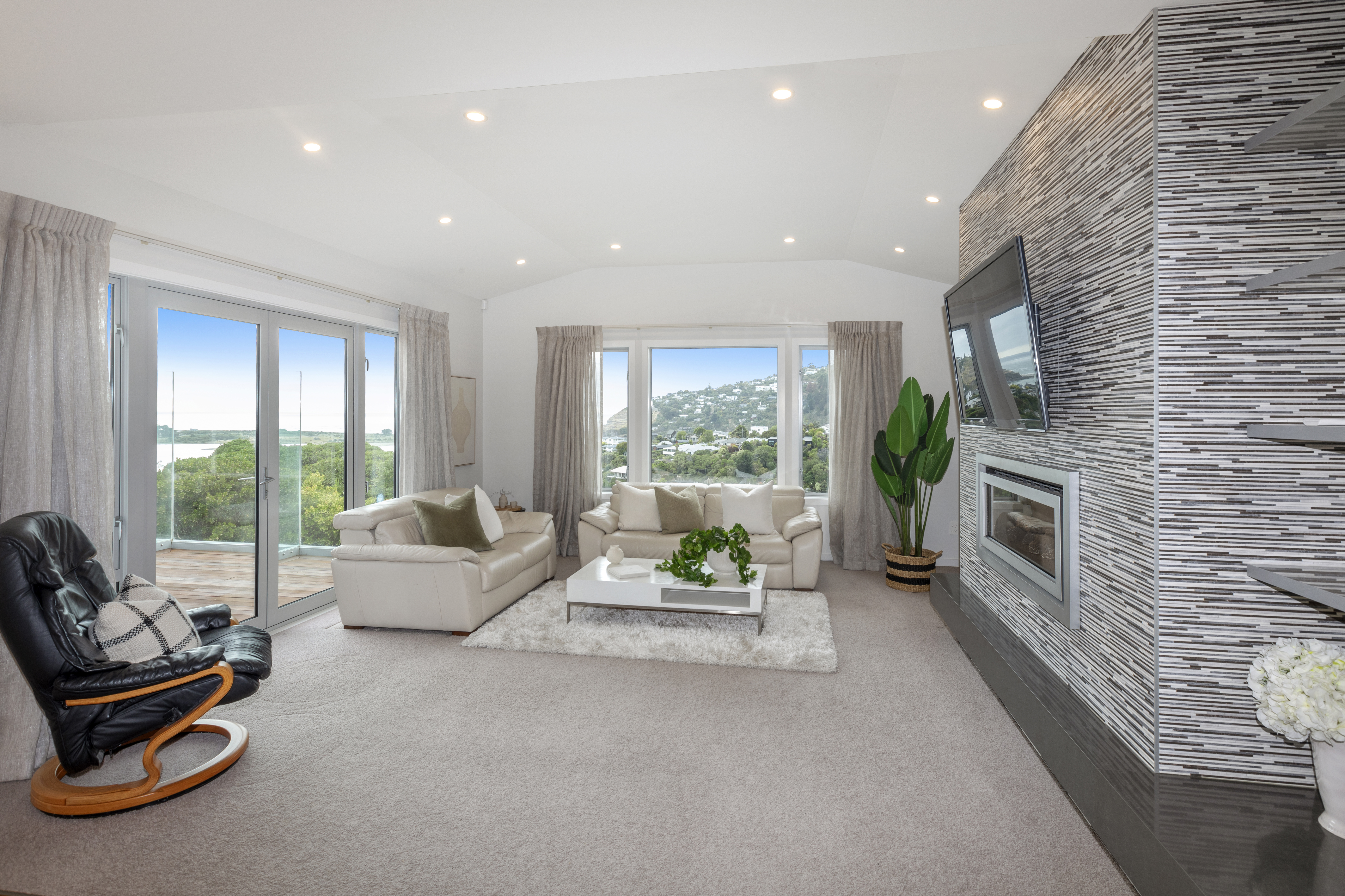 2 Challenger Lane, Redcliffs, Christchurch City, 4 Bedrooms, 3 Bathrooms, House
