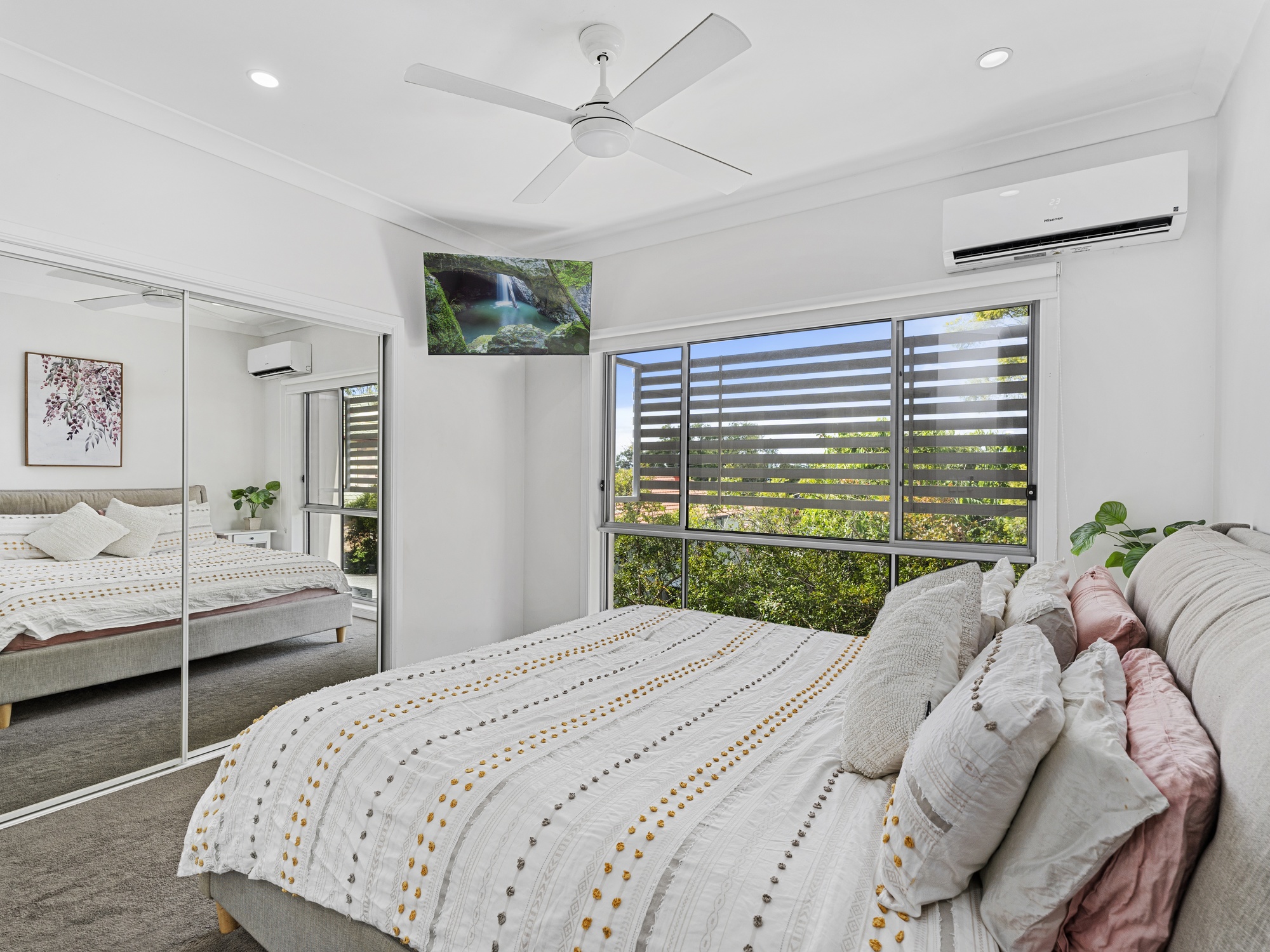 UNIT 3 81 POHLMAN ST, SOUTHPORT QLD 4215, 0 Bedrooms, 0 Bathrooms, Townhouse