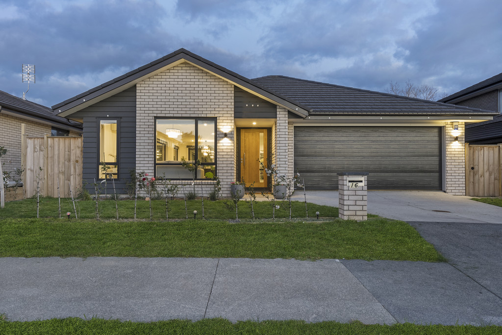 Residential  Mixed Housing Urban Zone