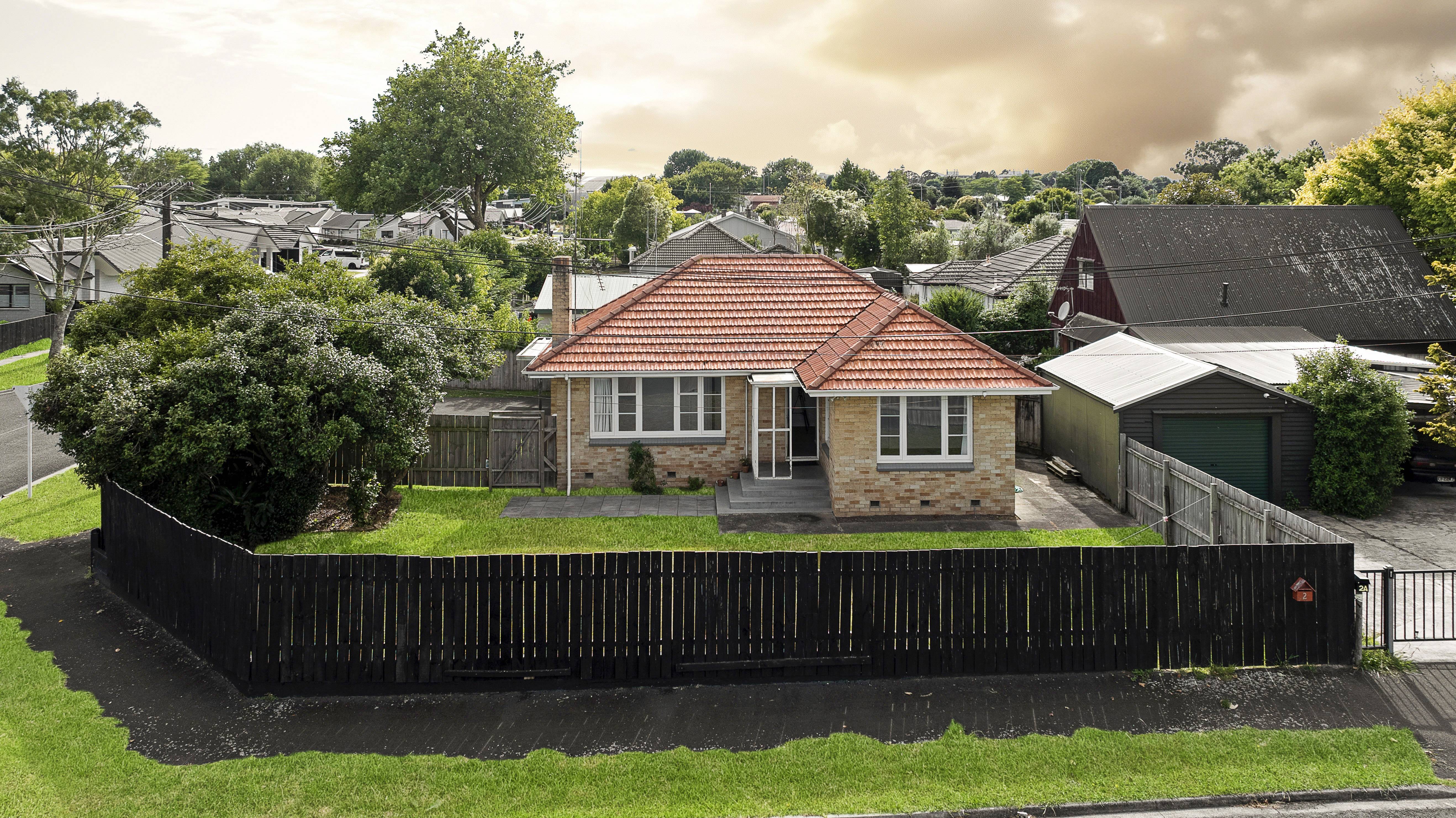 2 Old Farm Road, Hamilton East