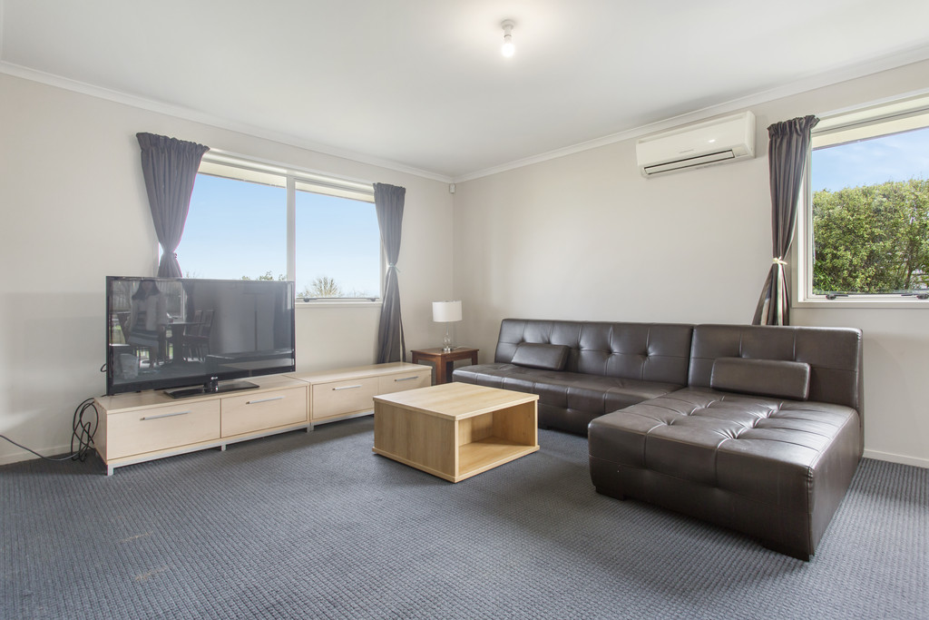 8 Johnson Street, Tuakau, Franklin, 4 ਕਮਰੇ, 2 ਬਾਥਰੂਮ