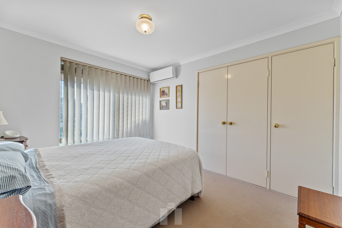 VELLGROVE MEWS UNIT 13 70 VELLGROVE AV, Parkwood, South East Perth, 0 Kuwarto, 0 Banyo, Unit