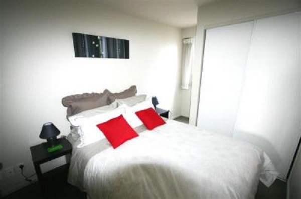 11q/3 Whitaker Place, Grafton, Auckland City, 1 ਕਮਰੇ, 1 ਬਾਥਰੂਮ