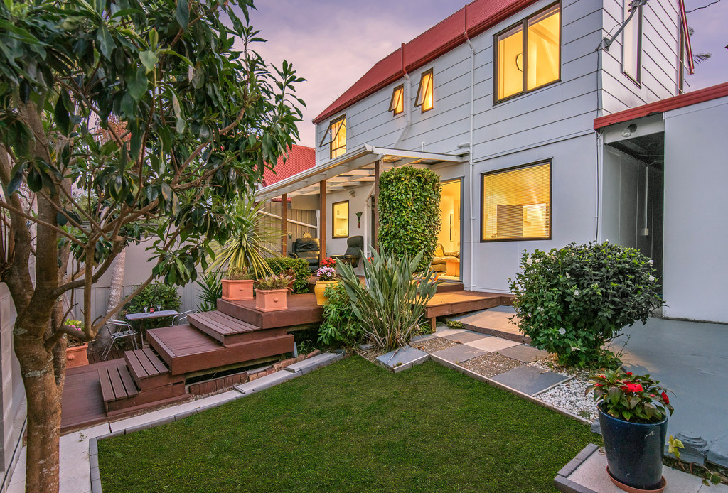 Residential  Mixed Housing Suburban Zone
