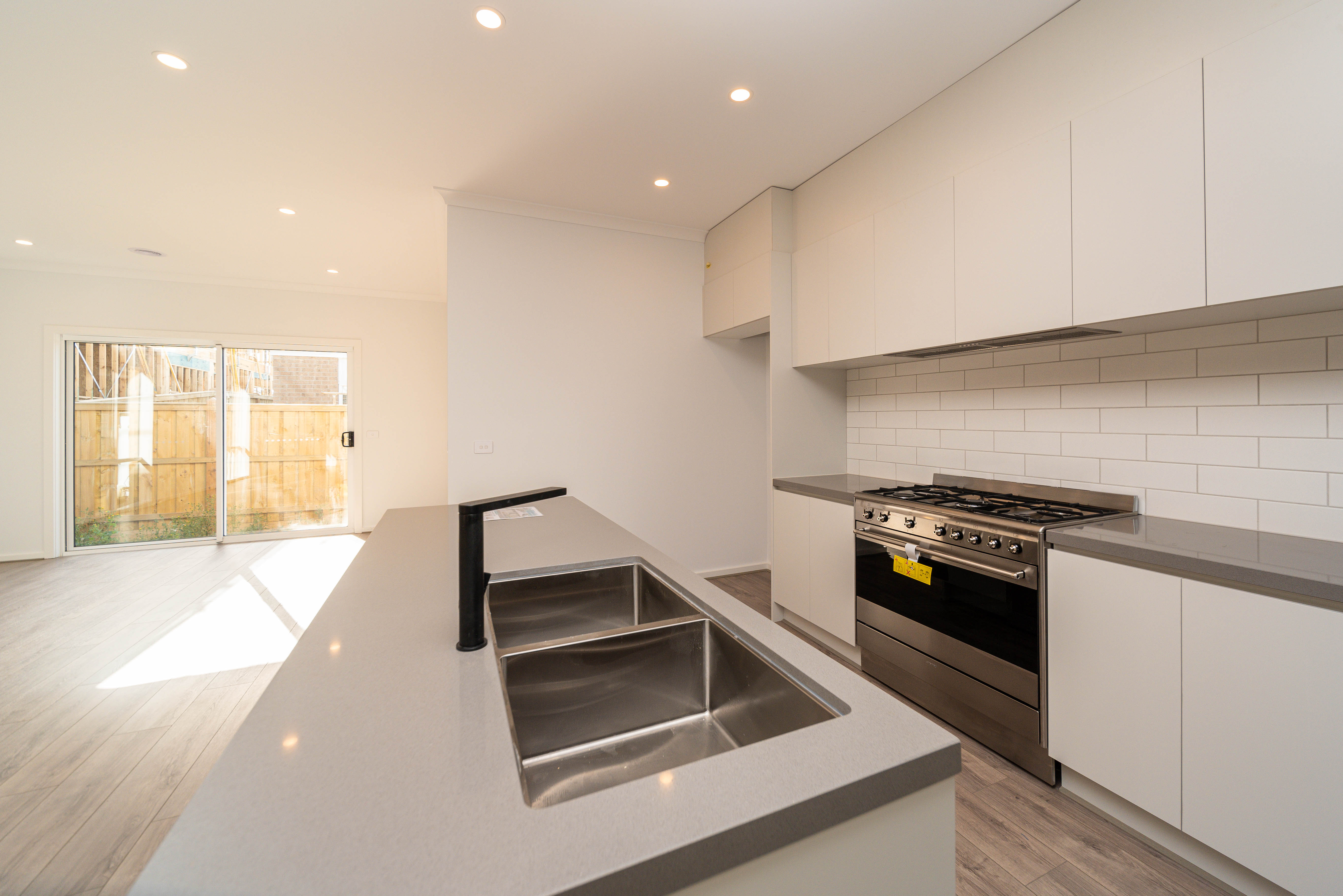 23 VIOLETTA BVD, Diggers Rest, North West Melbourne, 0 कमरे, 0 बाथरूम, House