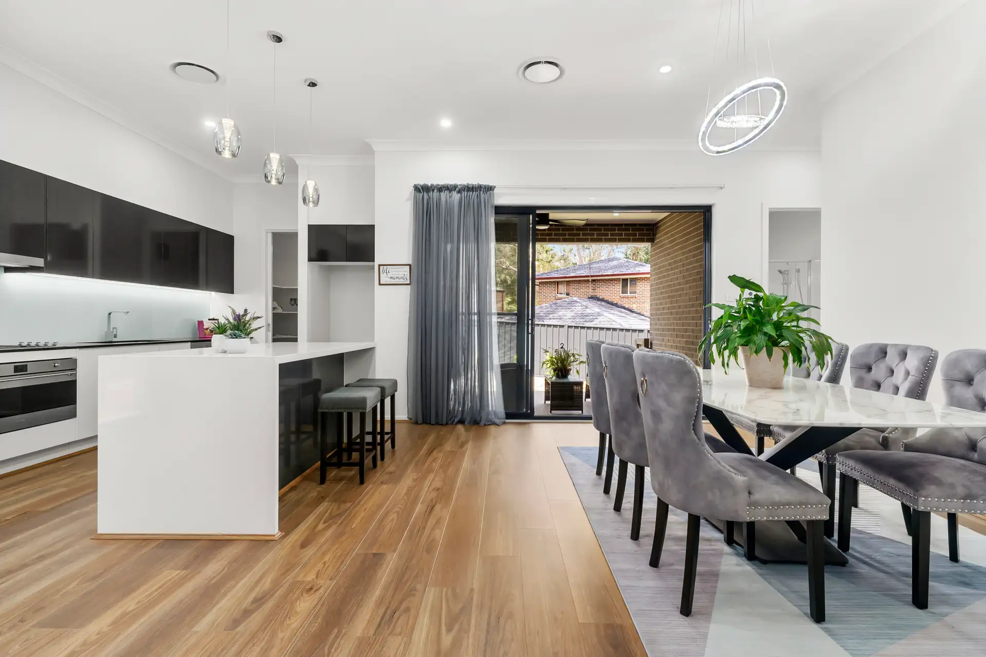 28 CARRAMAR CR, Miranda, Sutherland Shire, 0 ਕਮਰੇ, 0 ਬਾਥਰੂਮ, House