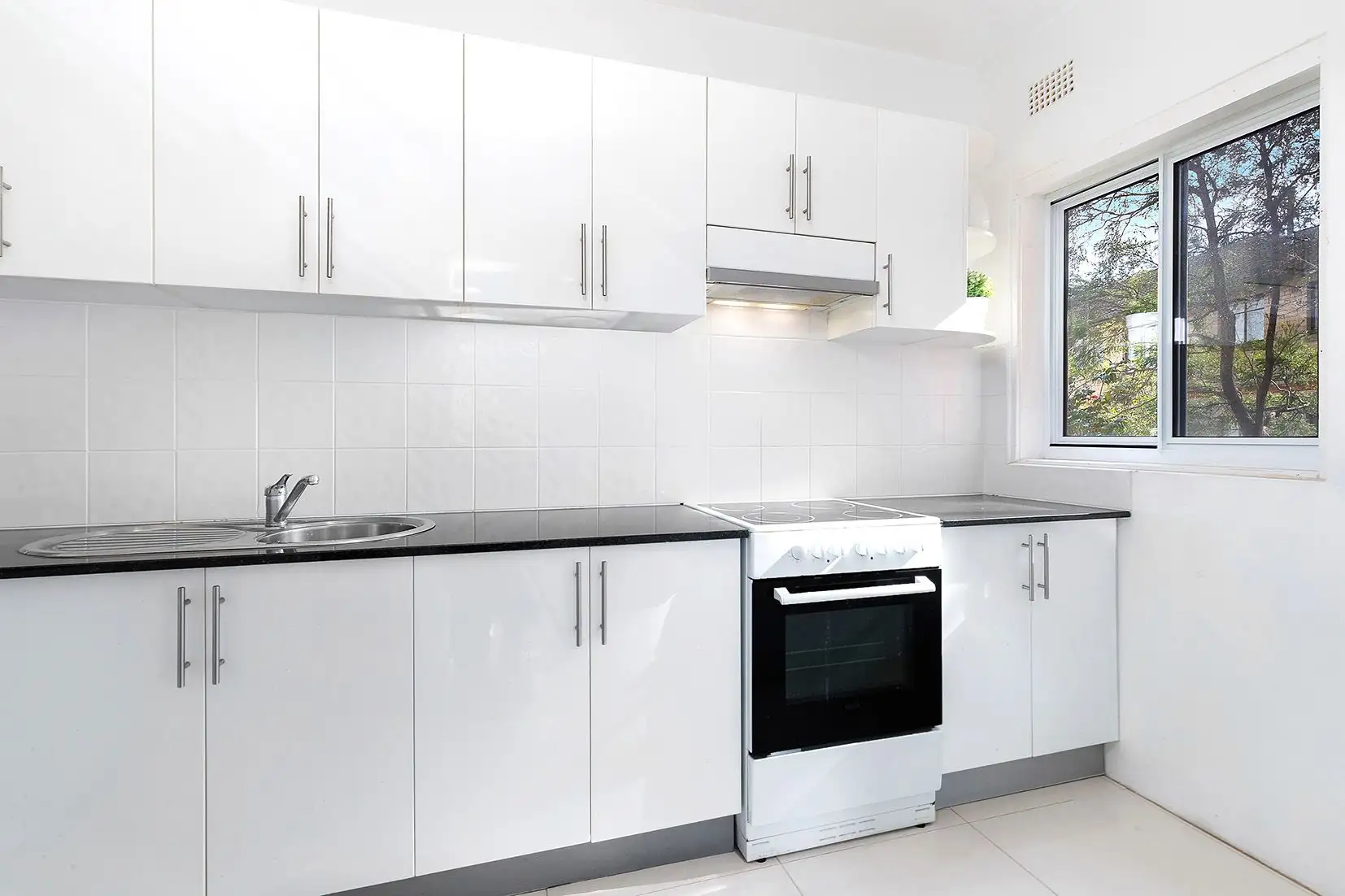 THAMES COURT UNIT 5 2B MILNER CR, Wollstonecraft, Lower North Shore, 0房, 0浴, Unit