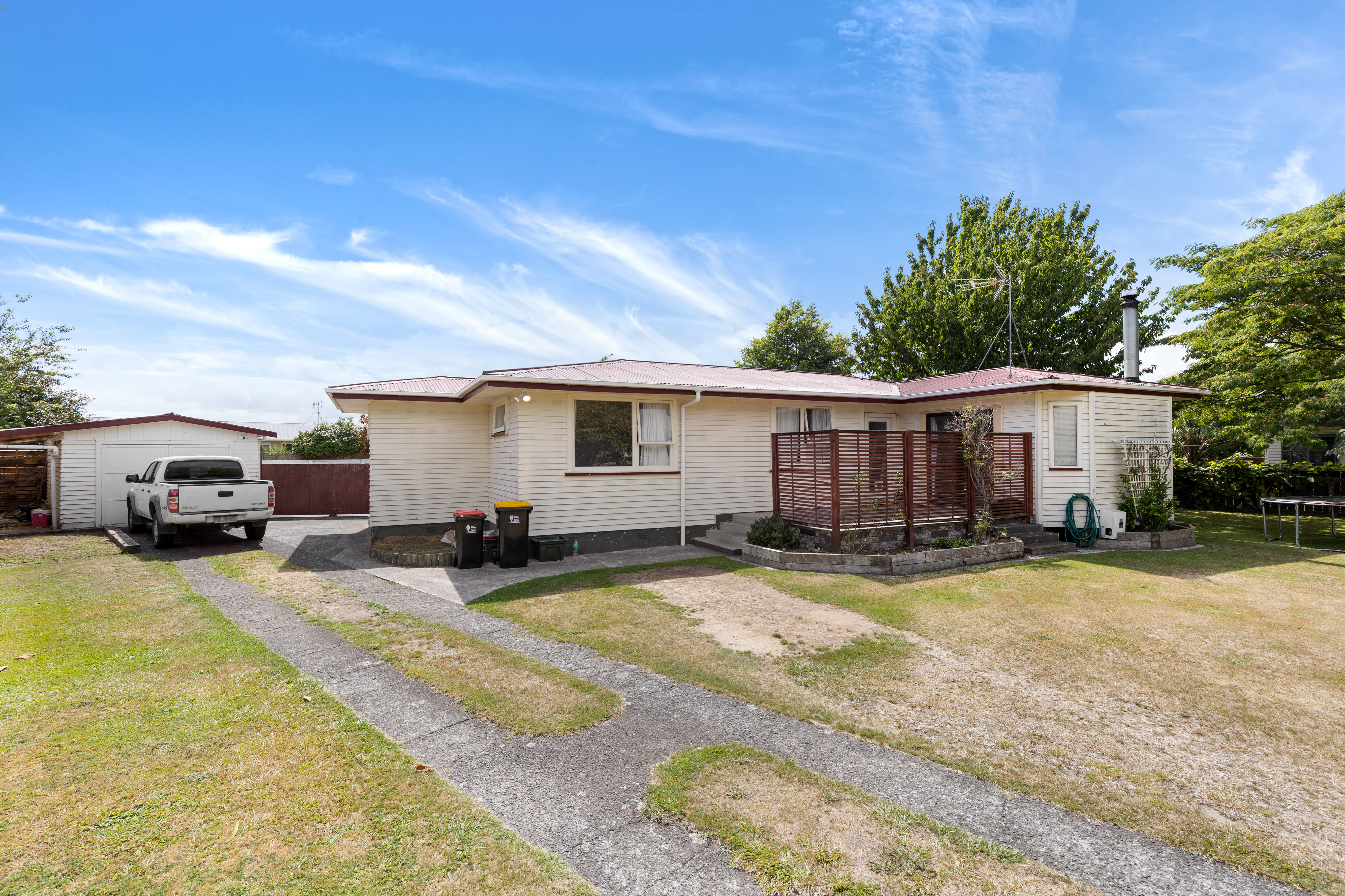 16 Kenmore Place, Tokoroa