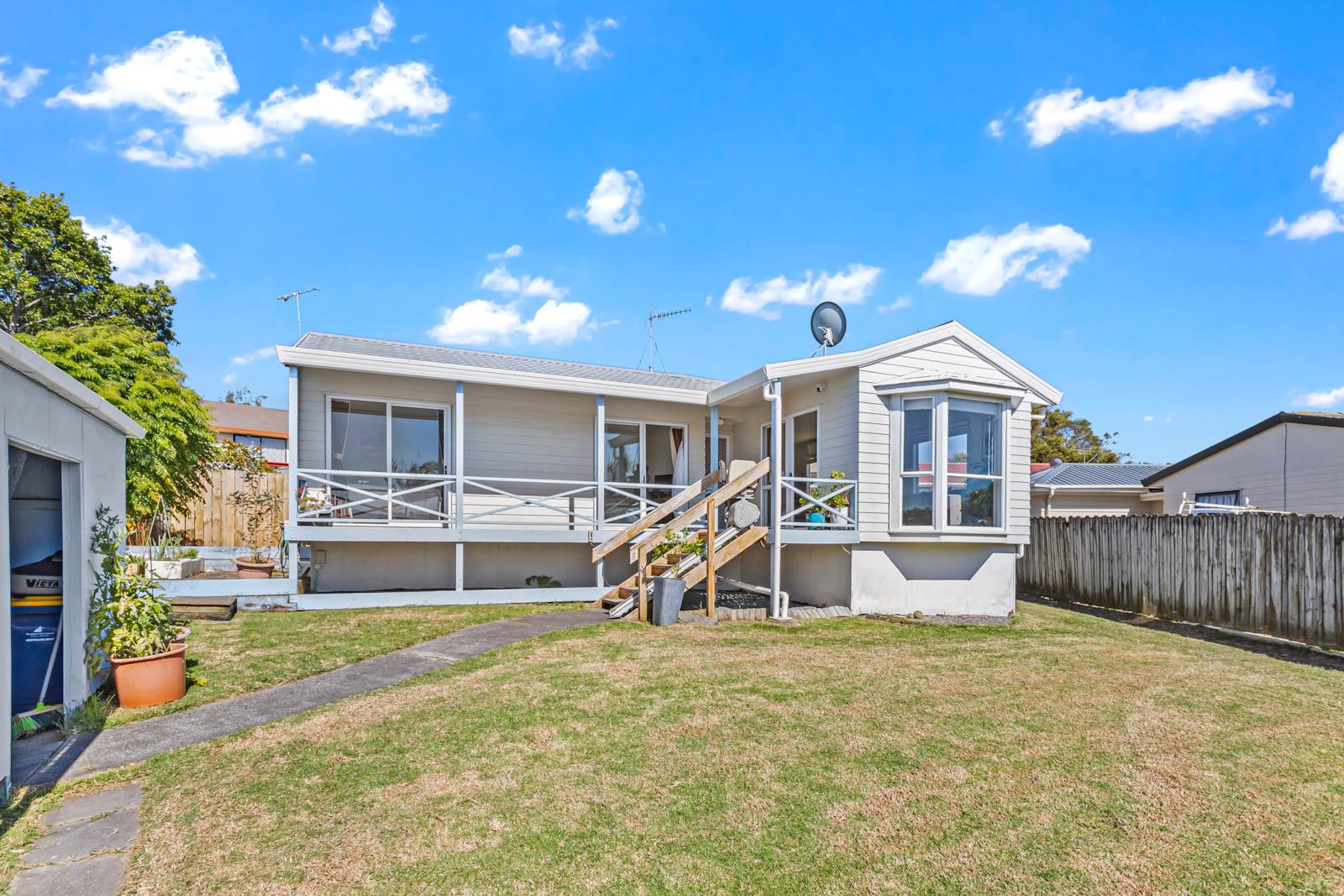 53 Harmel Road, Glendene, Waitakere City, 3 Bedrooms, 1 Bathrooms, House