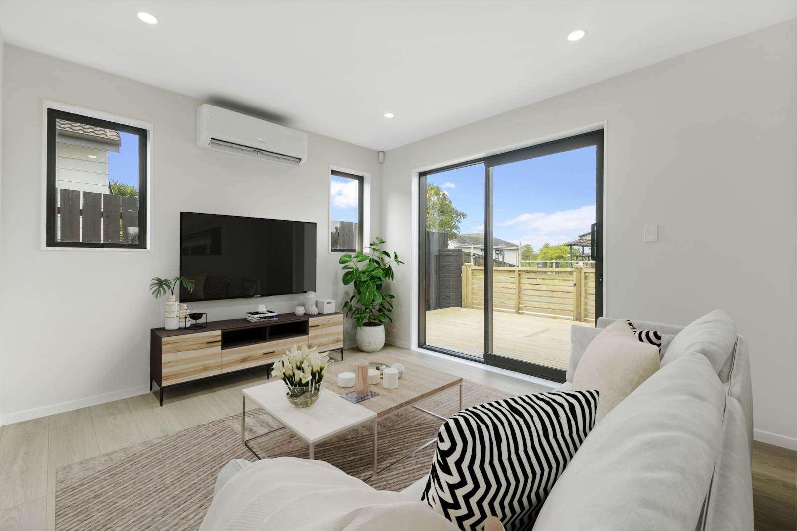 13b Southview Place, Wattle Downs, Auckland - Manukau, 3 ਕਮਰੇ, 0 ਬਾਥਰੂਮ, Townhouse