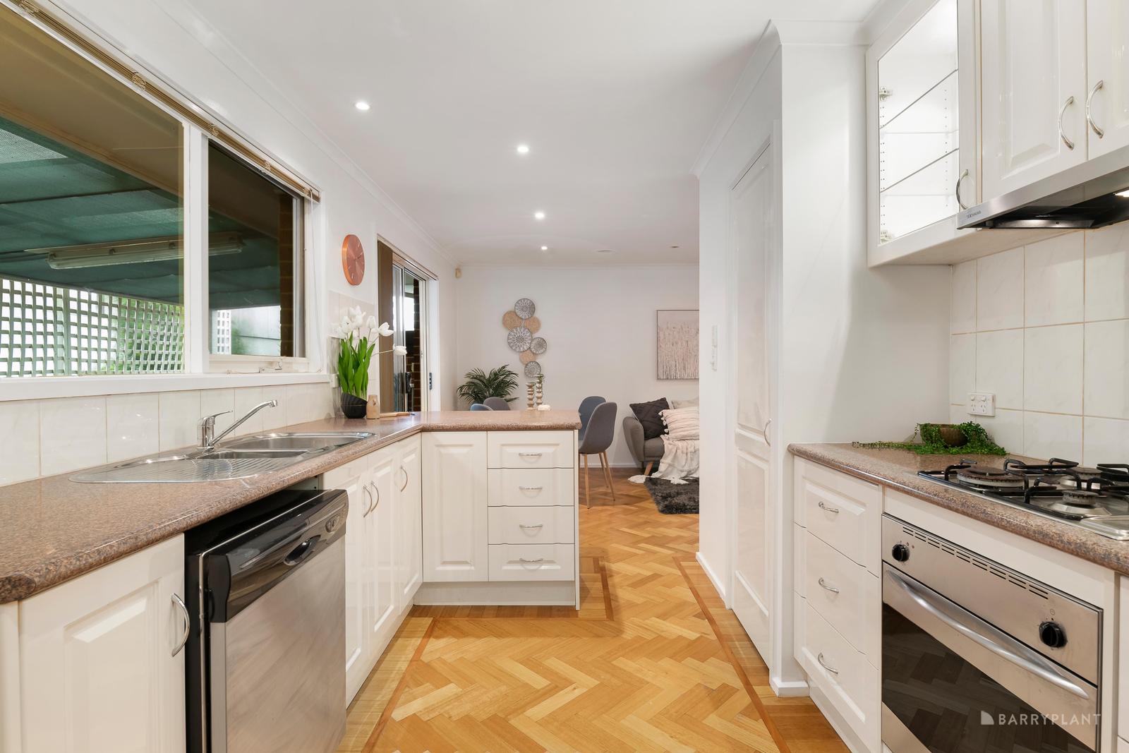 876 DONCASTER RD, Doncaster East, Inner East Melbourne, 0 રૂમ, 0 બાથરૂમ, Unit