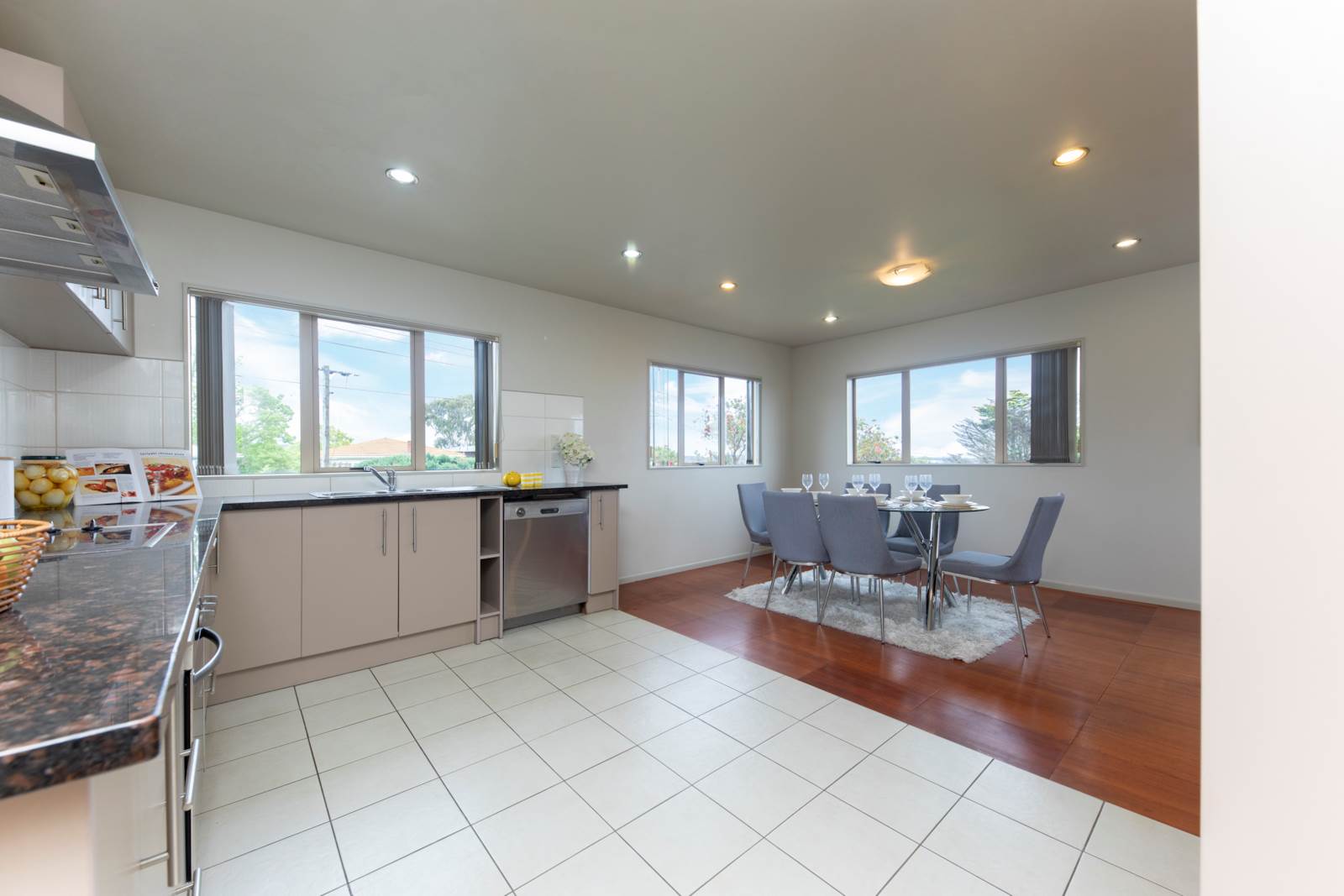 13 Gilliam Street, New Lynn, Waitakere City, 5 રૂમ, 0 બાથરૂમ