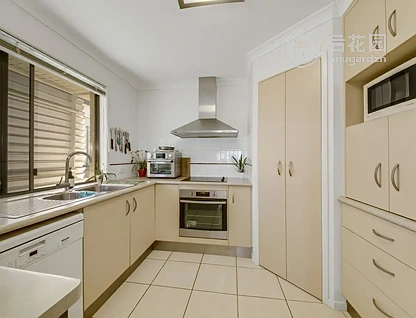 14 TRUDY AV, CALLIOPE QLD 4680, 0房, 0浴, House