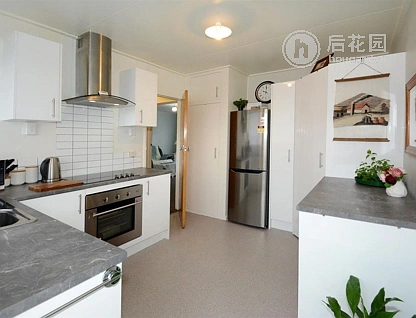 53c Law Street, Caversham, Dunedin, 2 slaapkamers, 1 badkamers