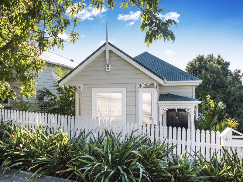 Residential  Mixed Housing Suburban Zone