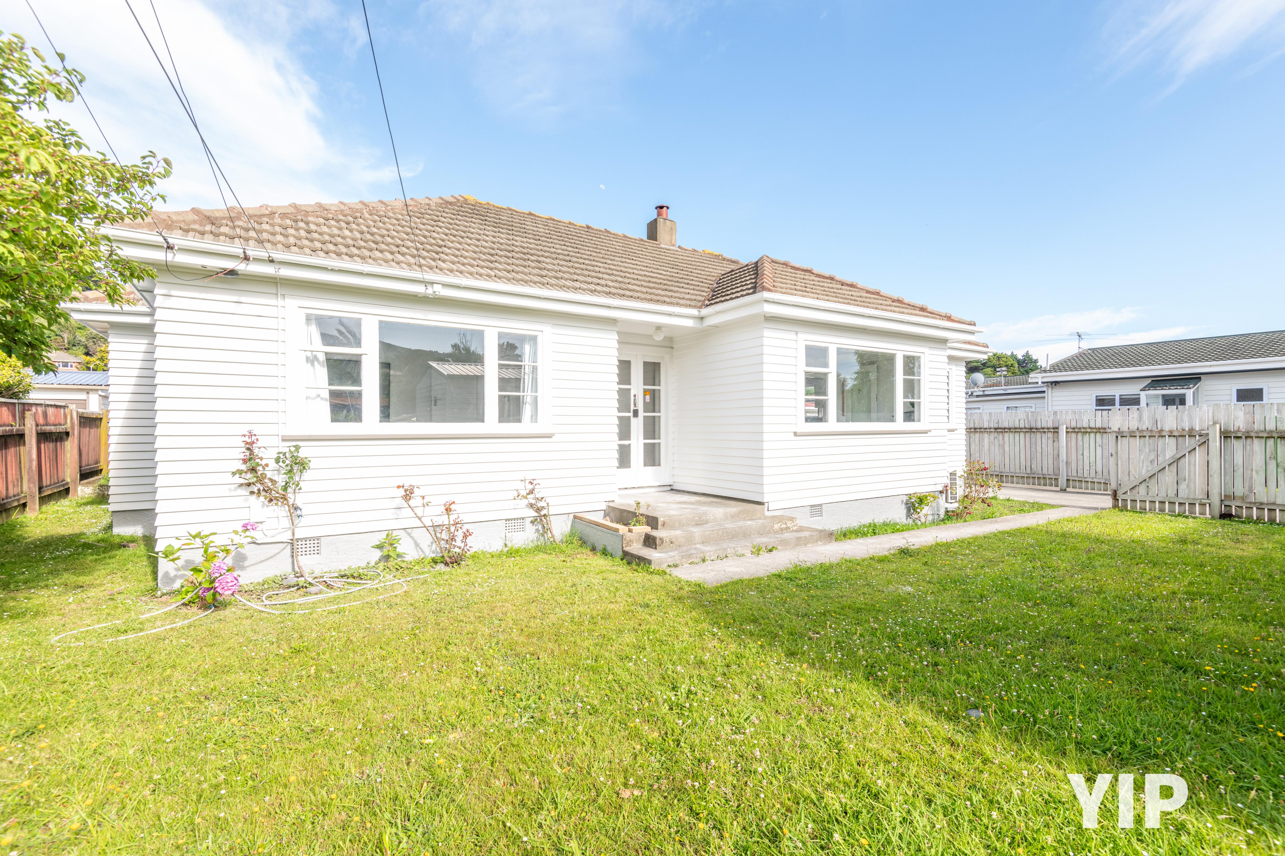 33 Findlay Street, Tawa, Wellington, 3部屋, 1バスルーム, House