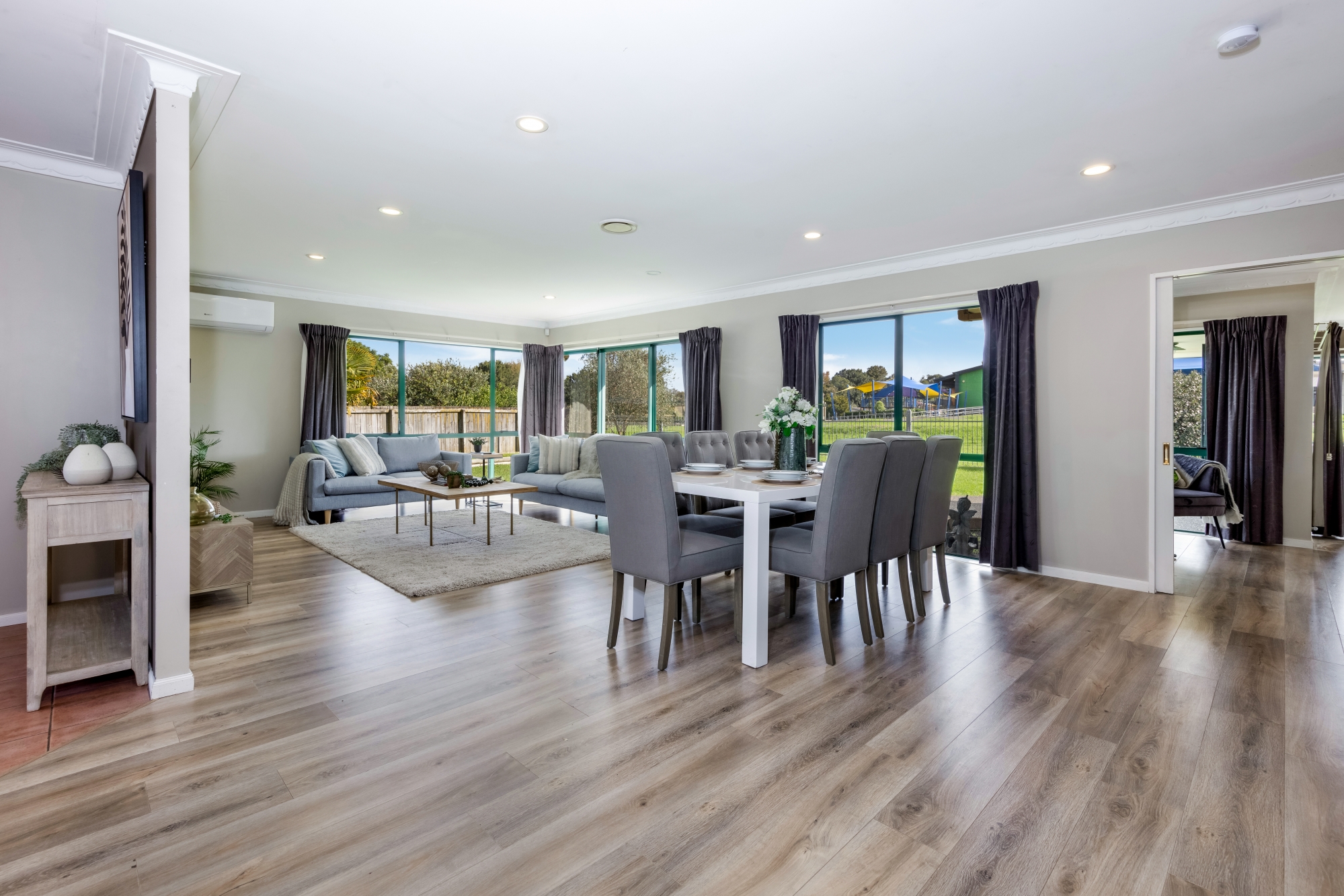 11 Linicro Place, Wattle Downs, Manukau City, 4 રૂમ, 2 બાથરૂમ, House
