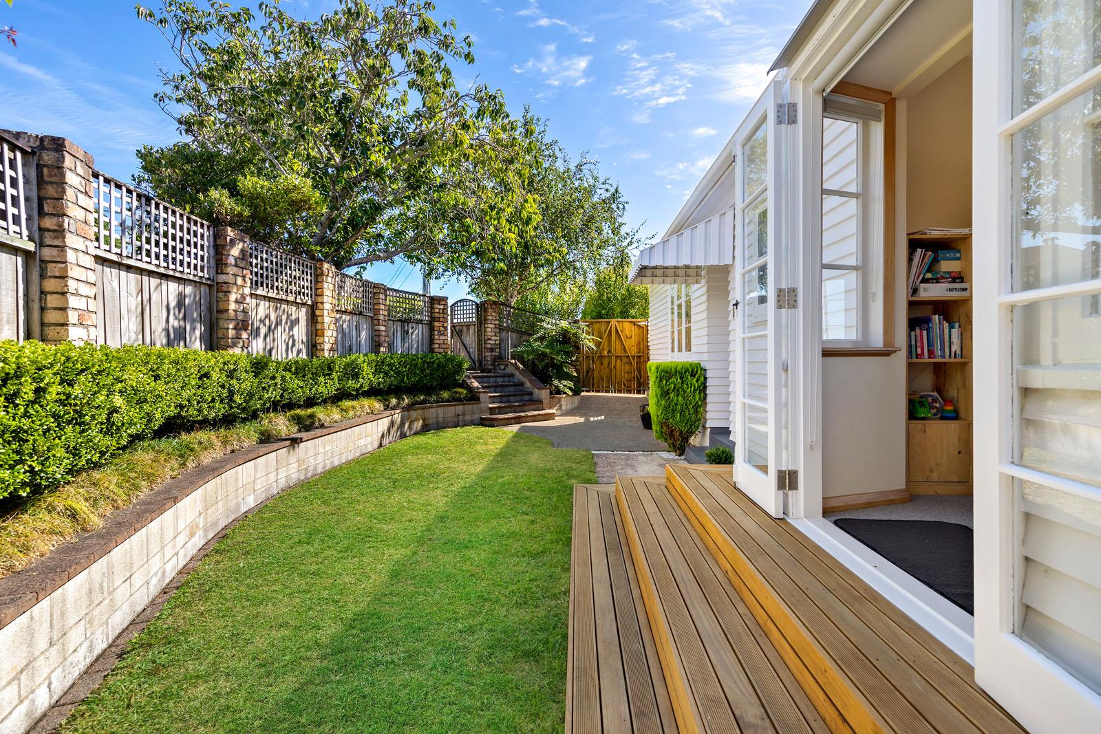 Residential  Mixed Housing Suburban Zone