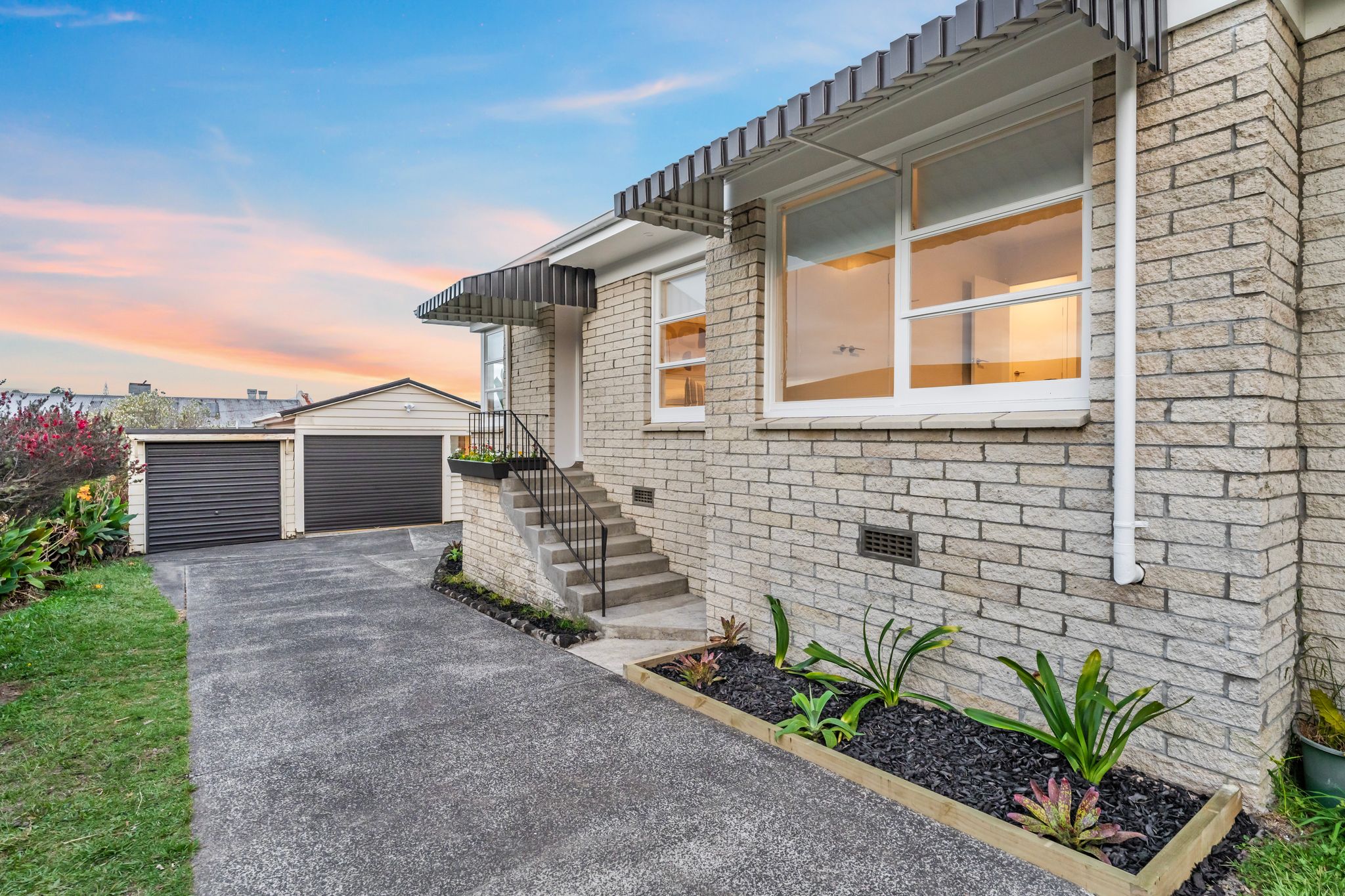 2/15 Woodall Place, Totara Vale, North Shore City, 2 ห้องนอน, 1 ห้องน้ำ, Unit