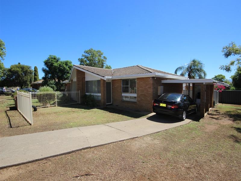 UNIT 2 38 LINKS AV, South Tamworth, Tamworth, 0 habitaciones, 0 baños, Unit
