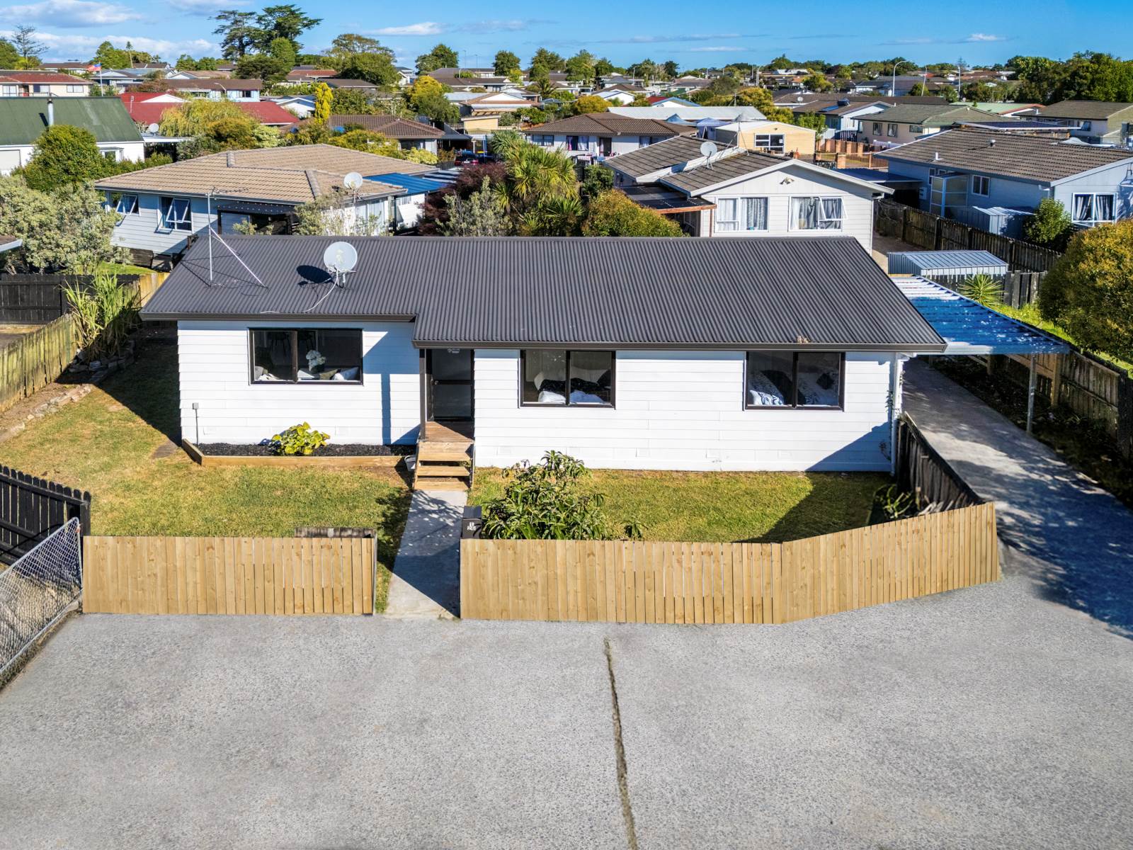 1/26 Karepo Crescent, Ranui, Waitakere City, 3 Kuwarto, 1 Banyo, House