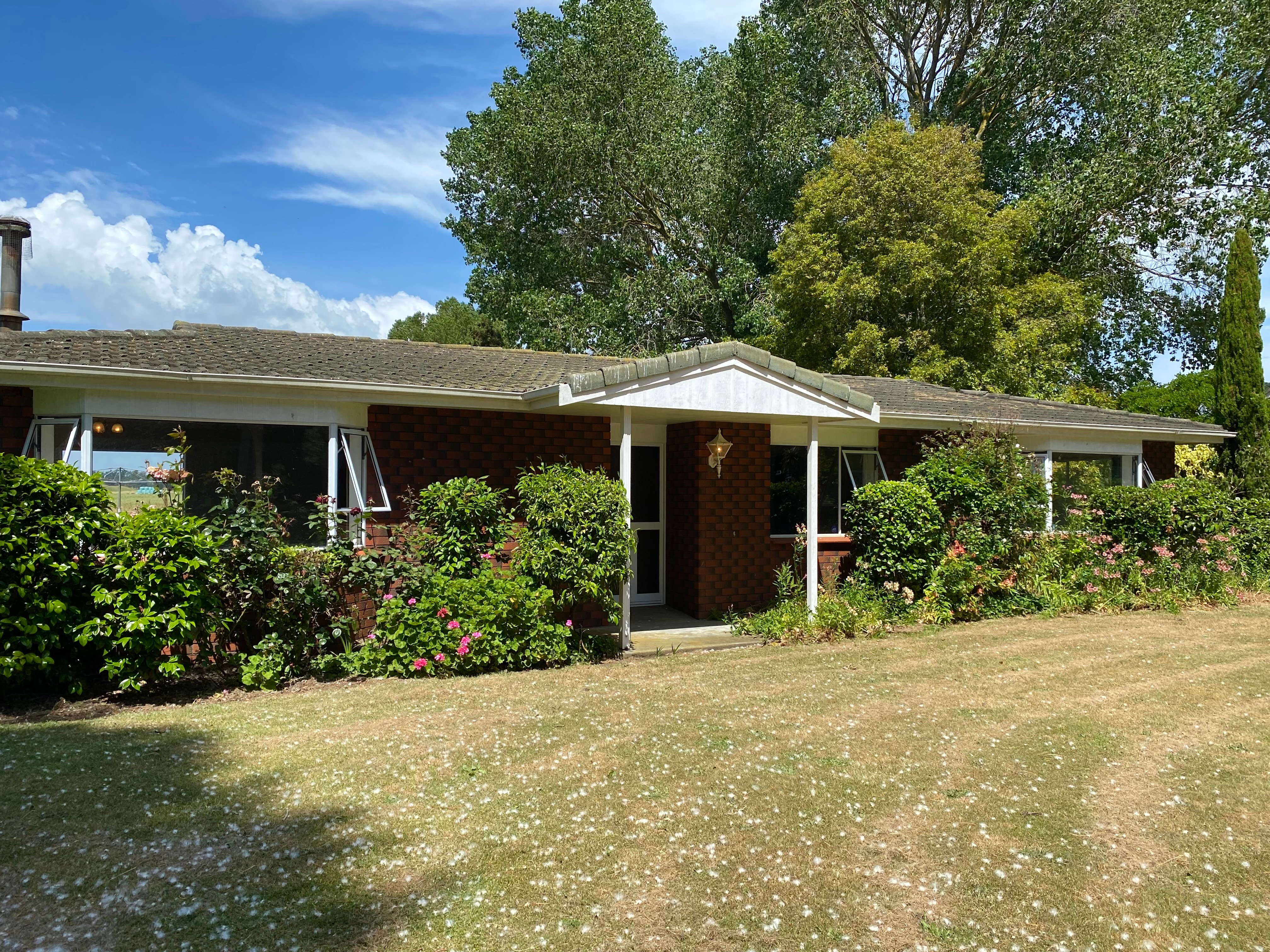 906 State Highway 1, Himatangi, Manawatu, 3 कमरे, 0 बाथरूम, House