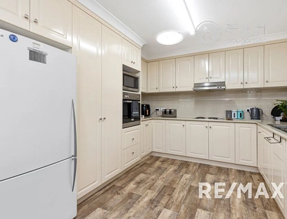 3 LOUGHAN RD, JUNEE NSW 2663, 0房, 0浴, House