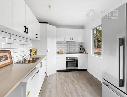 10 WARREN CR, DECEPTION BAY QLD 4508, 0房, 0浴, House