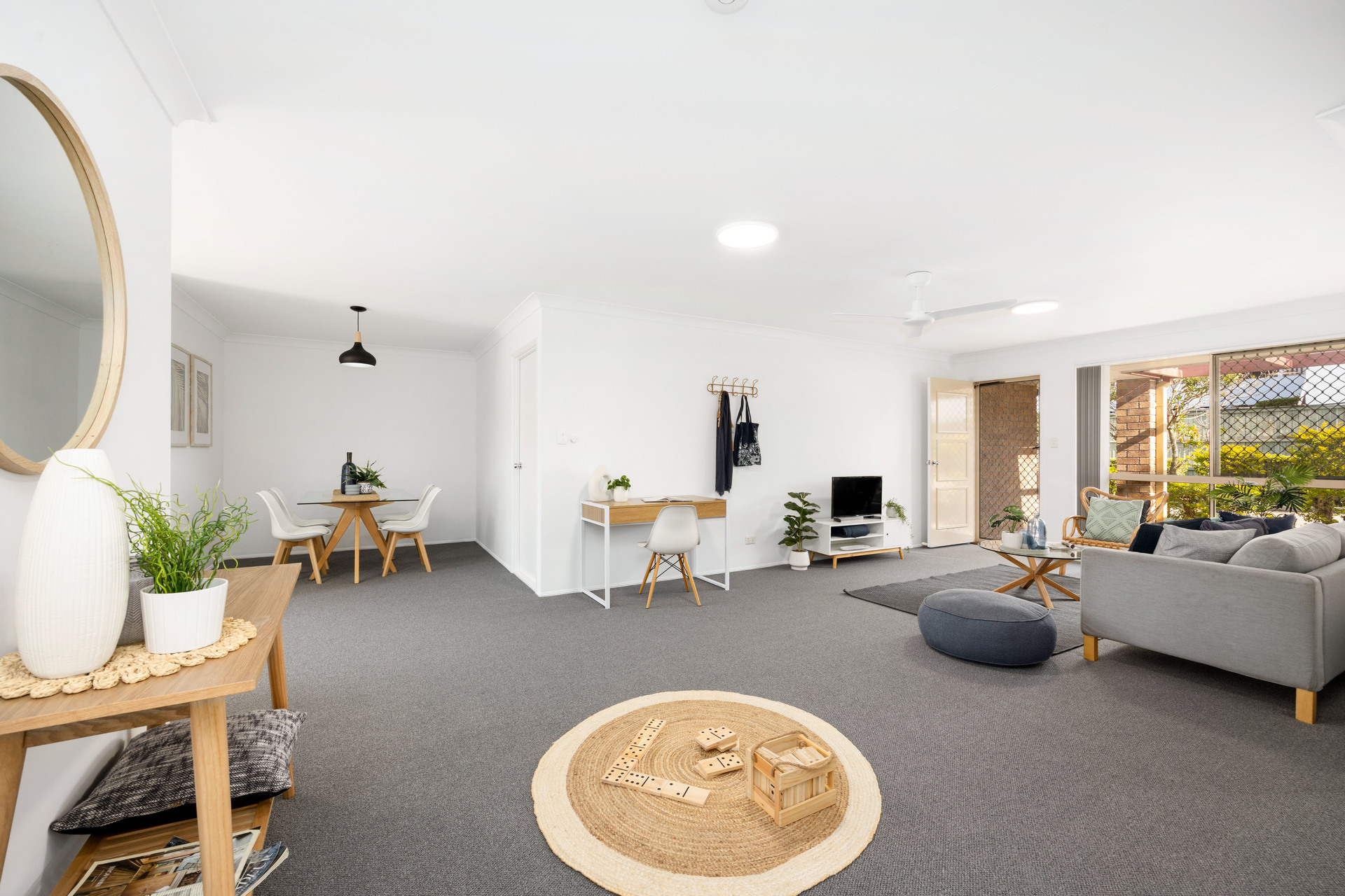 LOW-MEDIUM DENSITY RESIDENTIAL (2 OR 3 STOREY MIX)