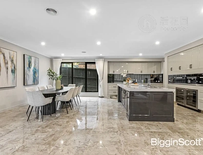 32 AUBURN CR, DONCASTER VIC 3108, 5房, 5浴, House