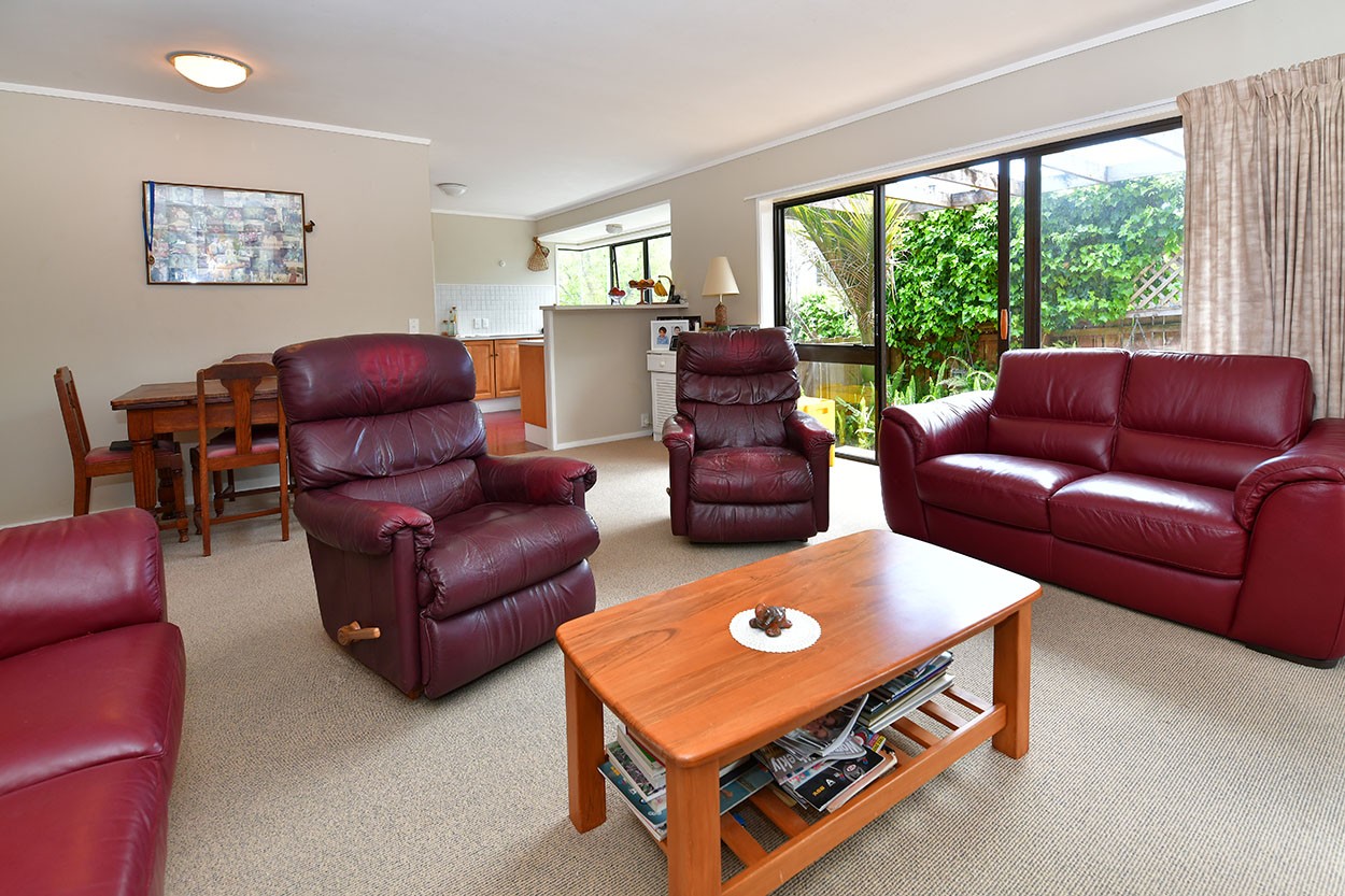 18 Penguin Drive, Murrays Bay, North Shore City, 4房, 0浴
