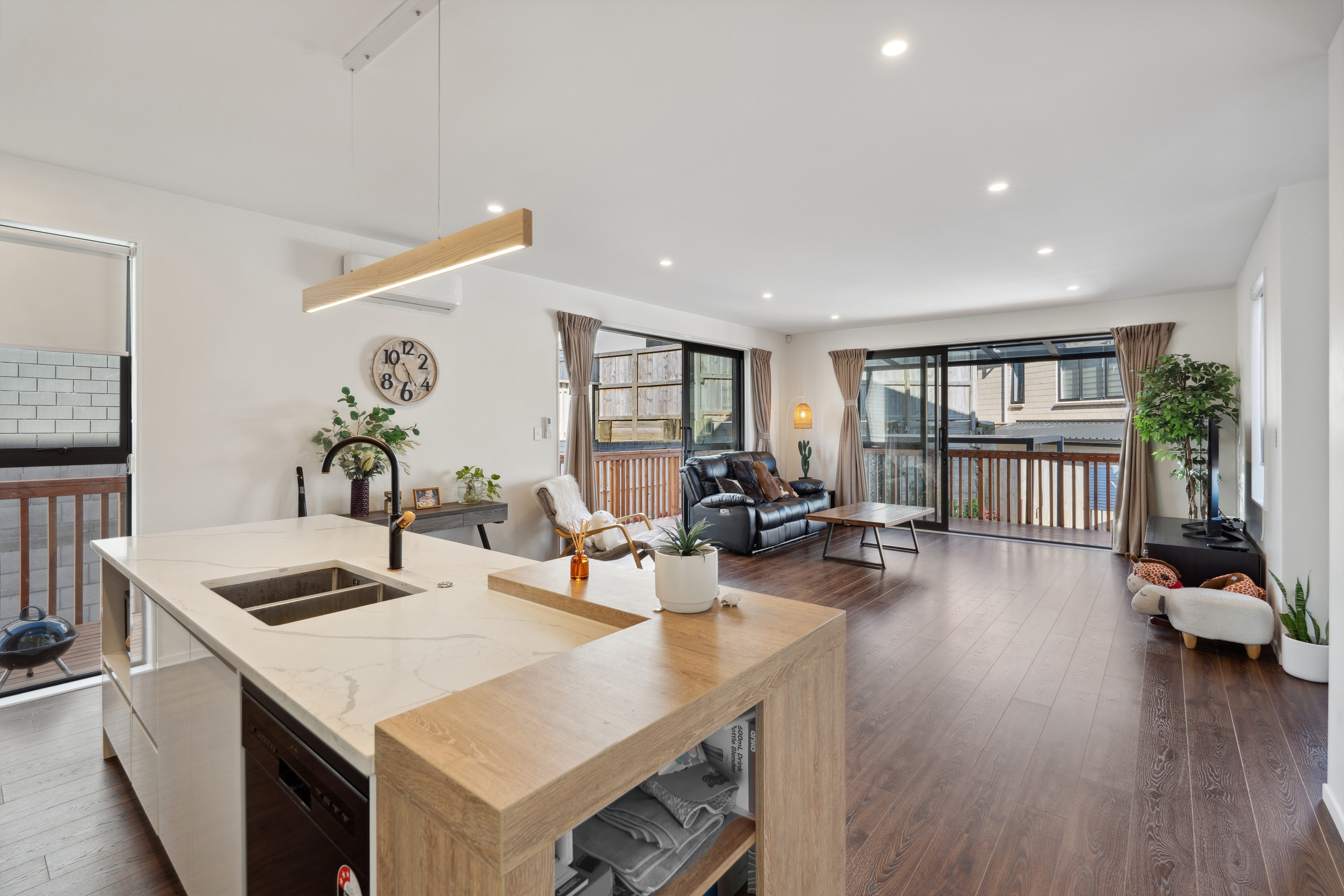 46 Celestial Crescent, Orewa, Rodney, 4 Bedrooms, 2 Bathrooms, House