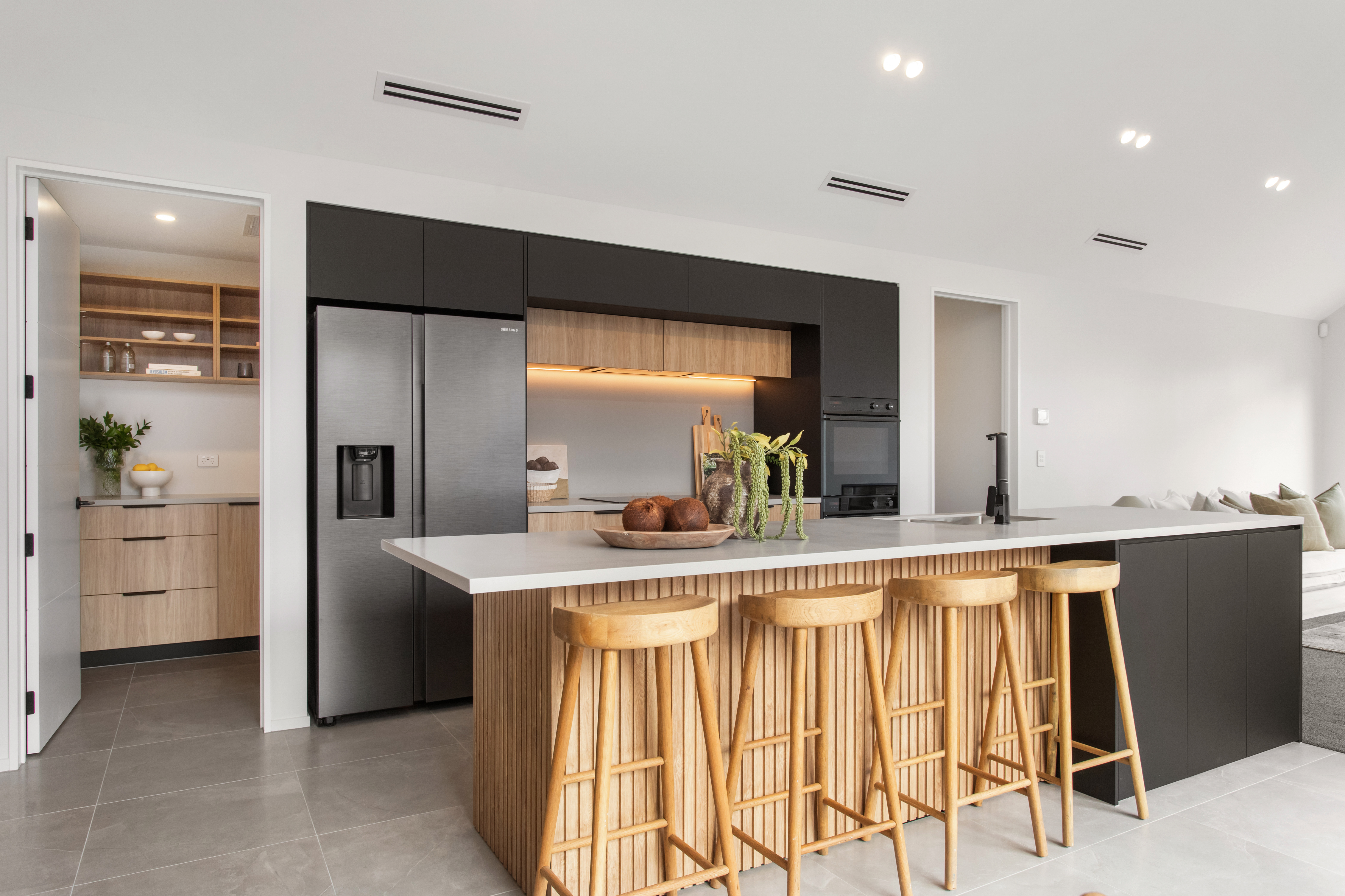 2 Chrisp Street, Halswell, Christchurch City, 3 ਕਮਰੇ, 2 ਬਾਥਰੂਮ, House