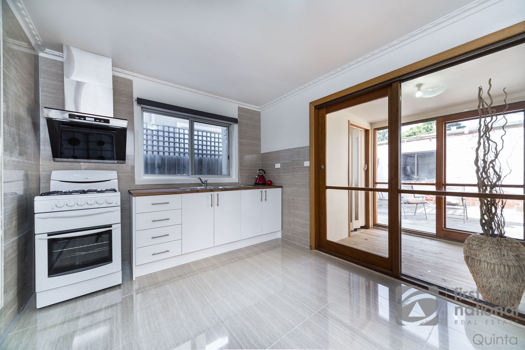 202 ALEXANDRA PDE EAST, Clifton Hill, Melbourne CBD, 0房, 0浴, House