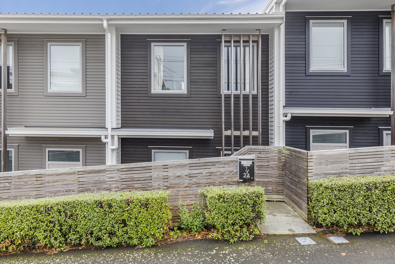 2/24 Tamar Street, Island Bay