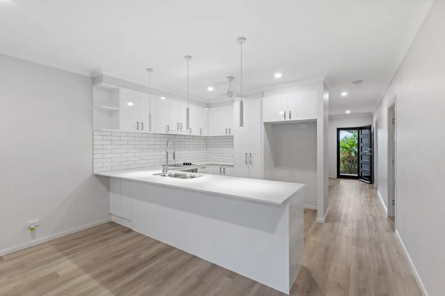 19 PARKSIDE CT, CANNONVALE QLD 4802, 0房, 0浴, House